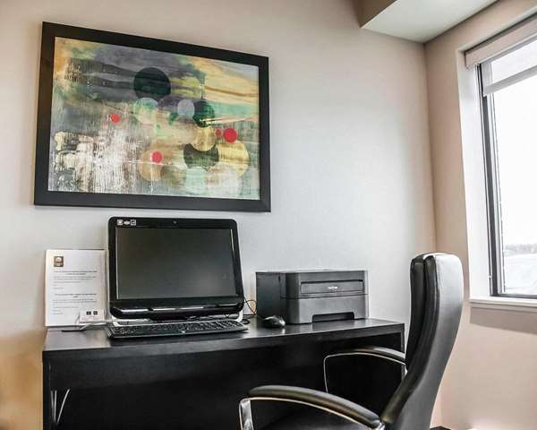 Conference Area - Comfort Inn Laval