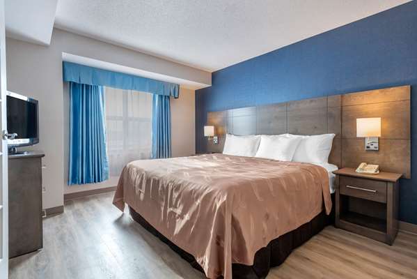 Suite - Quality Suites Quebec City
