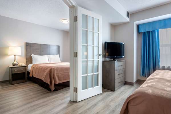 Suite - Quality Suites Quebec City