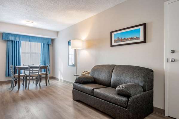 Suite - Quality Suites Quebec City