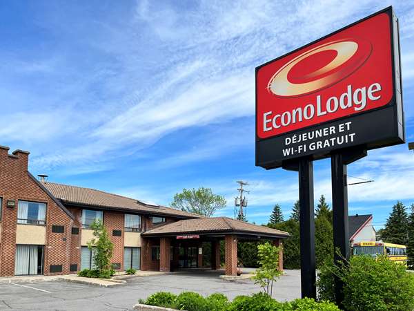 Exterior view - Econo Lodge Quebec Airport Ste Foy