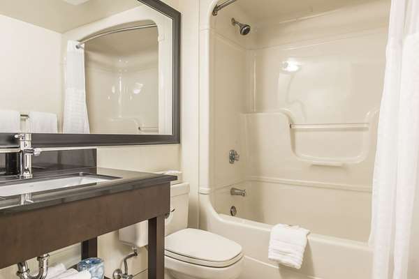  - Comfort Inn Sept Iles