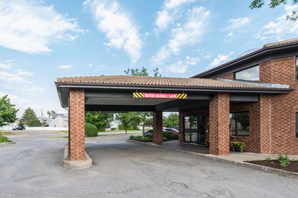 Exterior view - Comfort Inn Trois-Rivieres