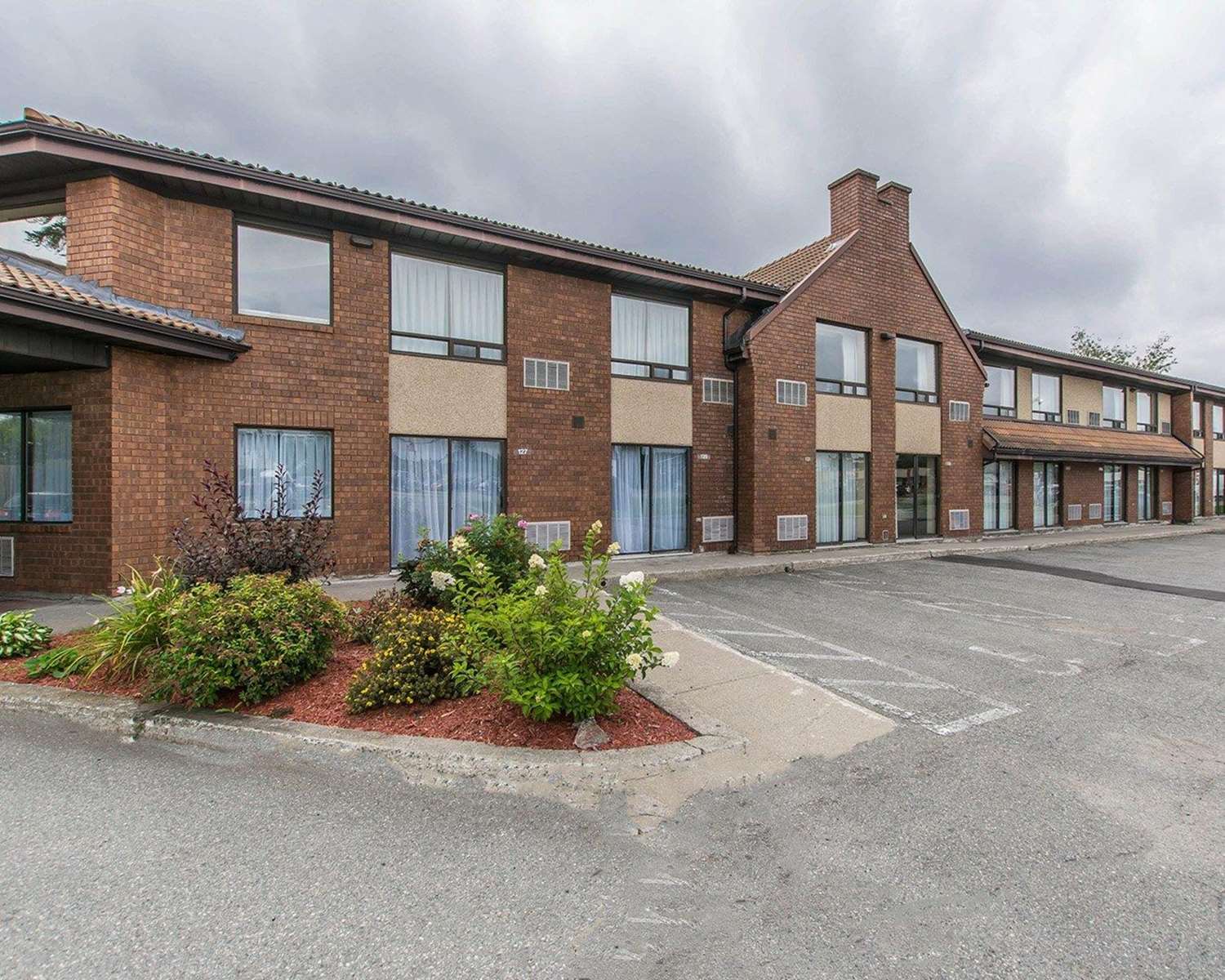 Comfort Inn Vald'Or, QC See Discounts