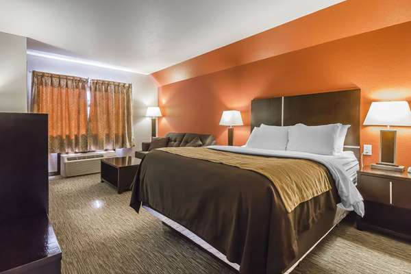 Suite - Comfort Inn & Suites Yorkton