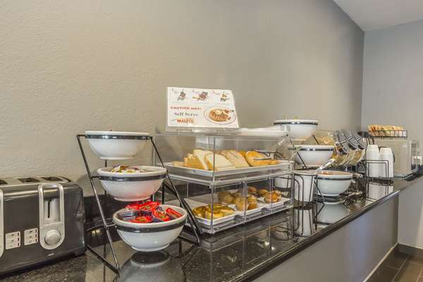 Amenities - Comfort Inn & Suites Yorkton