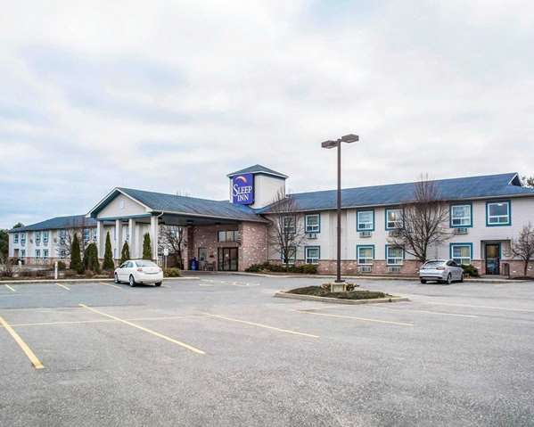 Exterior view - Sleep Inn Bracebridge