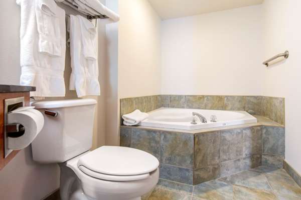 Suite - Comfort Inn & Suites Shawinigan