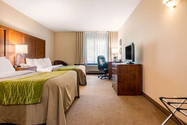  - Comfort Inn & Suites Shawinigan
