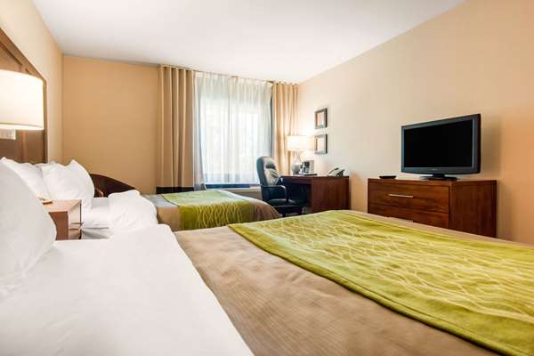  - Comfort Inn & Suites Shawinigan