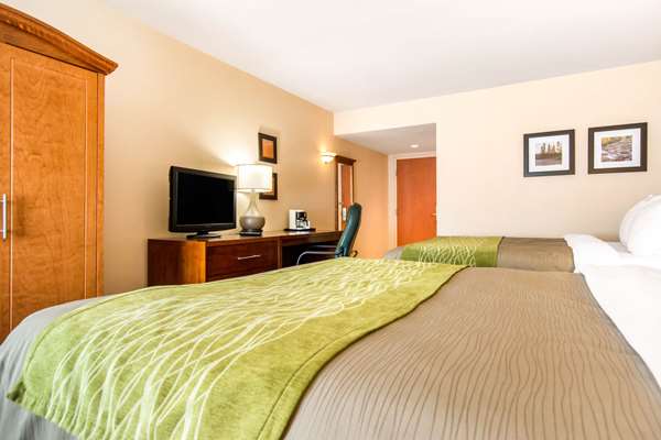  - Comfort Inn & Suites Shawinigan