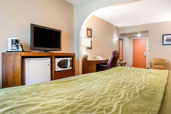  - Comfort Inn & Suites Shawinigan