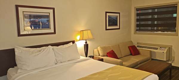  - Quality Inn & Suites 1000 Islands Gananoque