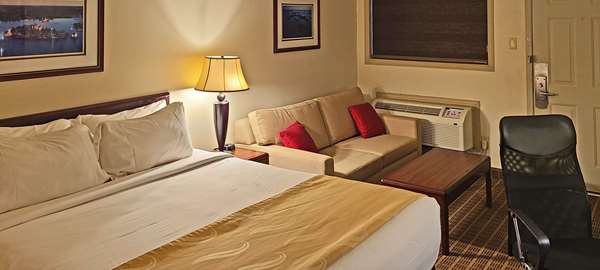  - Quality Inn & Suites 1000 Islands Gananoque