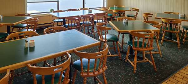 Amenities - Quality Inn & Suites 1000 Islands Gananoque