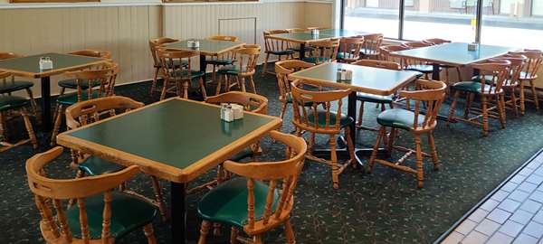 Amenities - Quality Inn & Suites 1000 Islands Gananoque