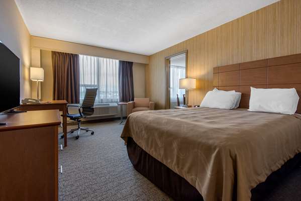 Suite - Quality Inn Downtown Sudbury