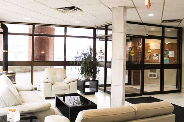  - Quality Inn Arnprior