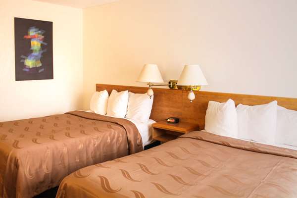  - Quality Inn Arnprior