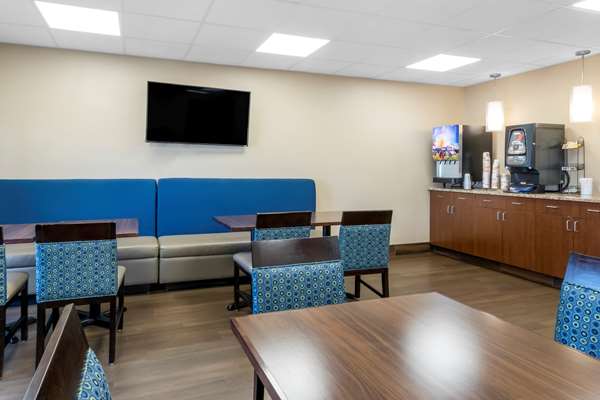 Amenities - Comfort Inn Lethbridge