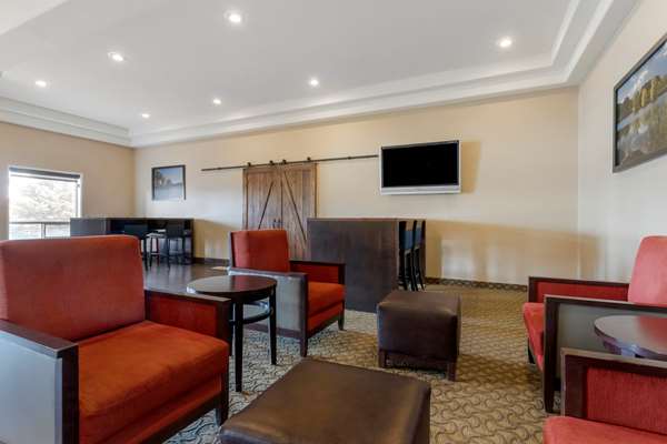  - Comfort Inn Lethbridge