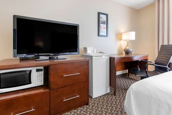  - Comfort Inn Lethbridge
