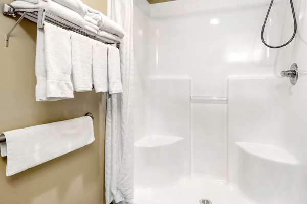  - Comfort Inn Lethbridge