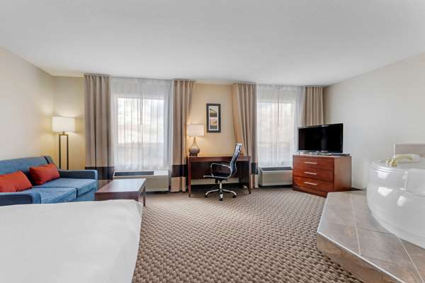  - Comfort Inn Lethbridge