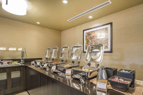Amenities - Quality Hotel & Conference Centre Fort McMurray