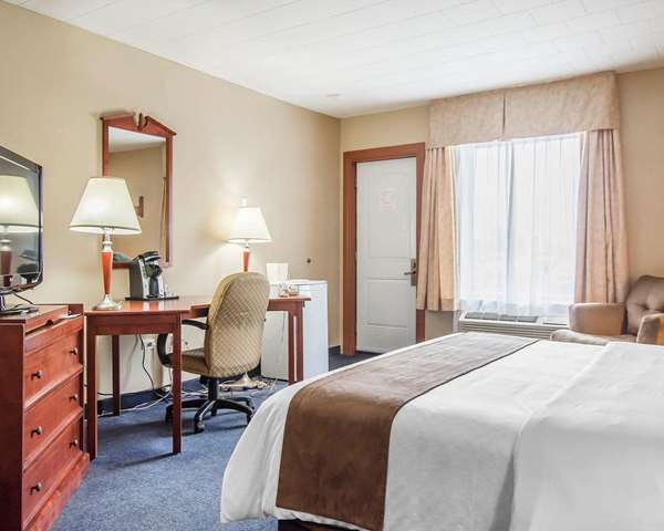  - Econo Lodge Forestville