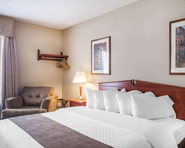  - Econo Lodge Forestville