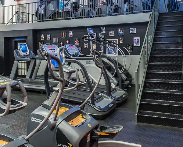 Fitness/ Exercise Room - Quality Inn & Suites Gatineau