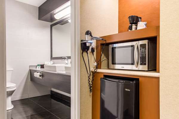  - Quality Inn & Suites Gatineau