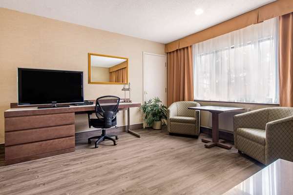  - Quality Inn & Suites Gatineau