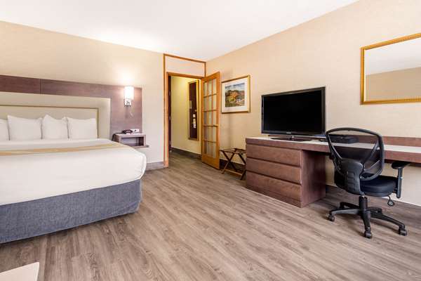  - Quality Inn & Suites Gatineau