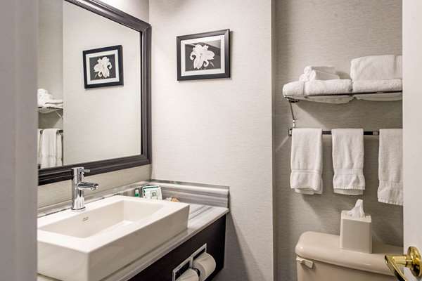  - Quality Inn & Suites Gatineau