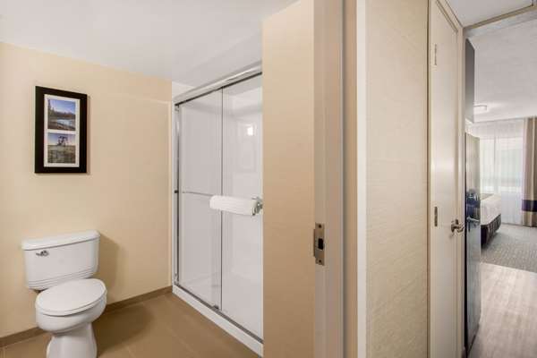  - Comfort Inn & Suites Red Deer