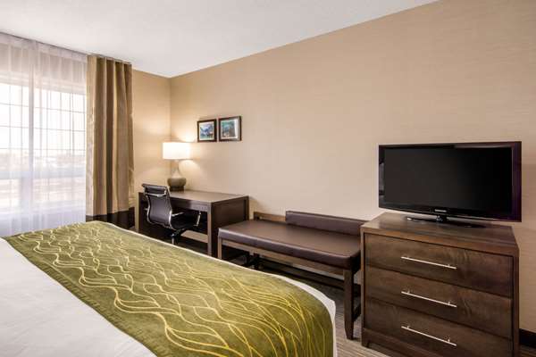  - Comfort Inn & Suites Red Deer