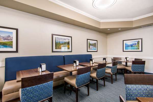Amenities - Comfort Inn & Suites Red Deer
