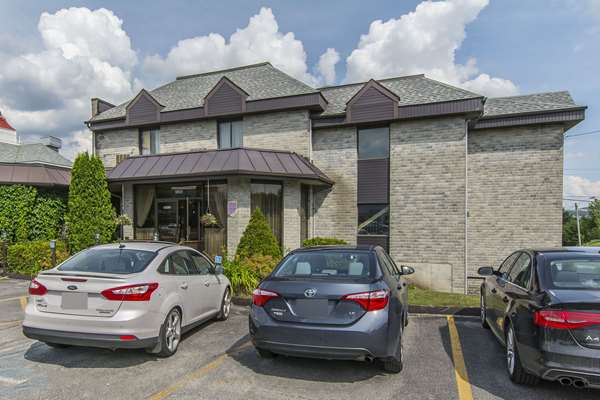 Exterior view - Quality Hotel & Suites Sherbrooke