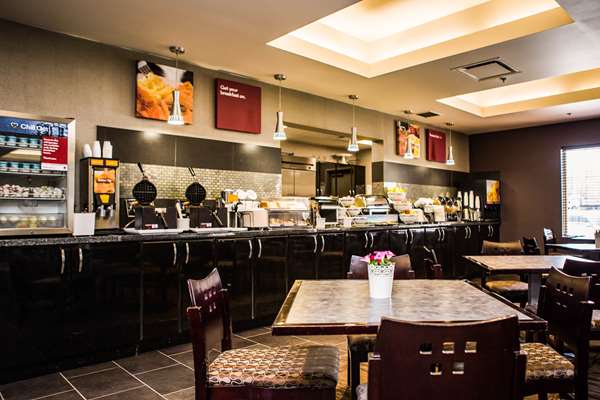 Amenities - Comfort Suites East Kelowna