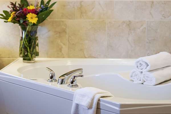  - Comfort Inn Airport St John's