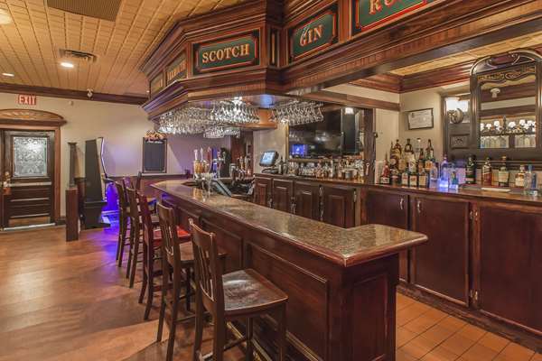 Bar - Comfort Inn Airport St John's