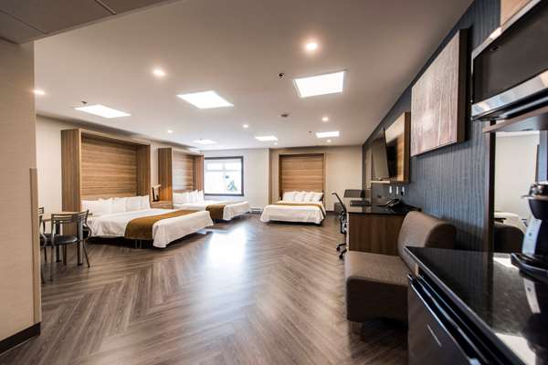 - Quality Suites Drummondville