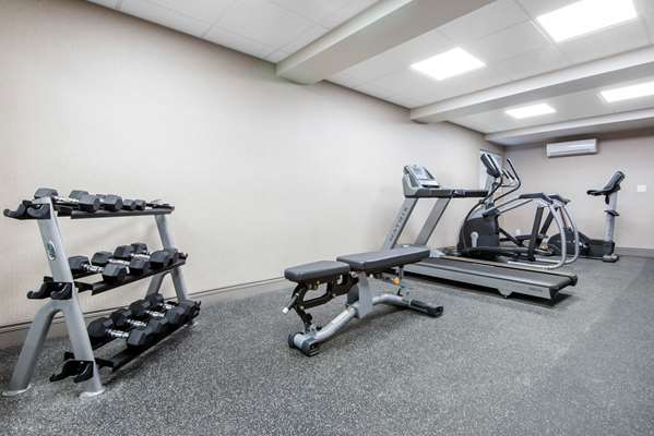 Fitness/ Exercise Room - Champlain Waterfront Hotel Orillia