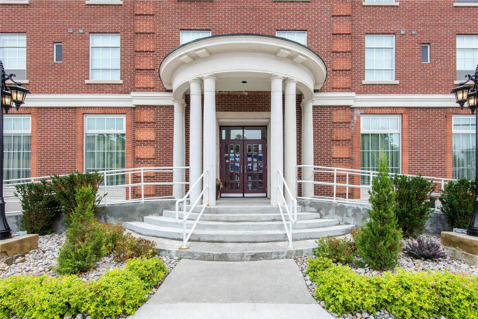 Champlain Waterfront Hotel, an Ascend