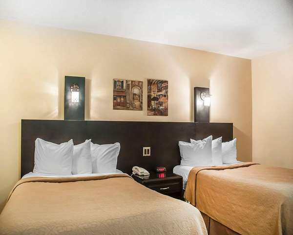  - Quality Hotel Fallsview Cascade Niagara Falls