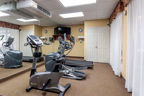 Fitness/ Exercise Room - Comfort Inn Sturgeon Falls