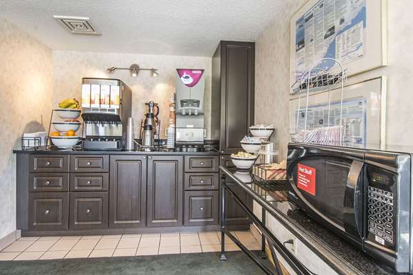 Amenities - Comfort Inn Cornwall