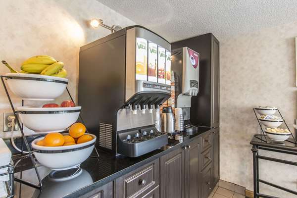 Amenities - Comfort Inn Cornwall